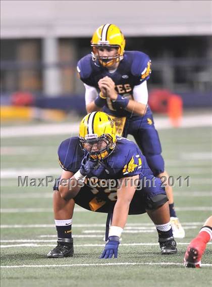 Thumbnail 3 in Lamar vs. Cooper (5A Division 2 Region 1 Bi-District) photogallery.