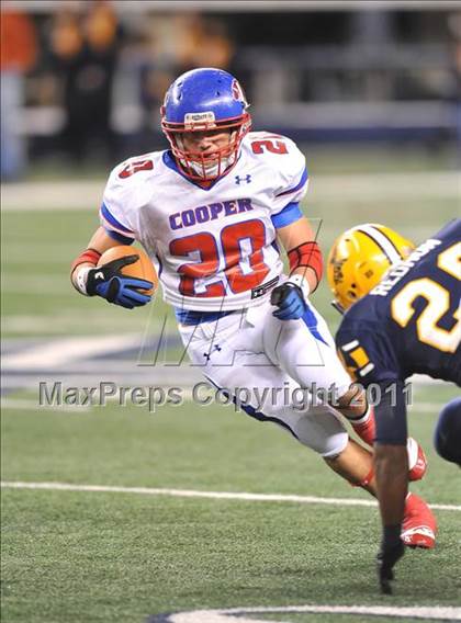 Thumbnail 1 in Lamar vs. Cooper (5A Division 2 Region 1 Bi-District) photogallery.