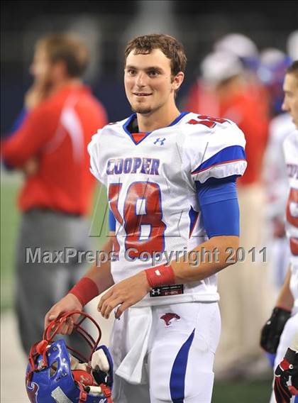 Thumbnail 1 in Lamar vs. Cooper (5A Division 2 Region 1 Bi-District) photogallery.