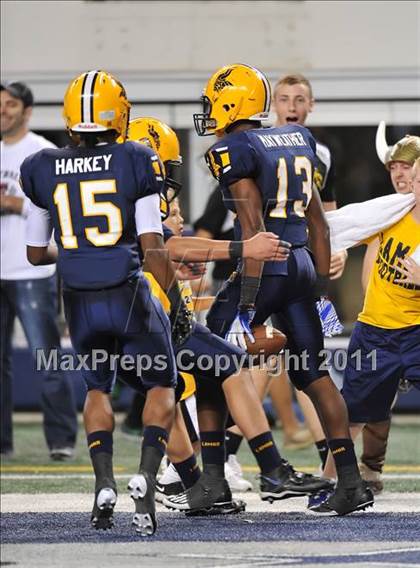Thumbnail 3 in Lamar vs. Cooper (5A Division 2 Region 1 Bi-District) photogallery.