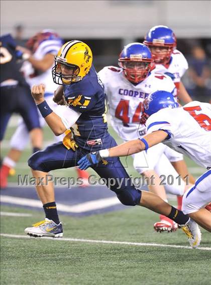 Thumbnail 1 in Lamar vs. Cooper (5A Division 2 Region 1 Bi-District) photogallery.