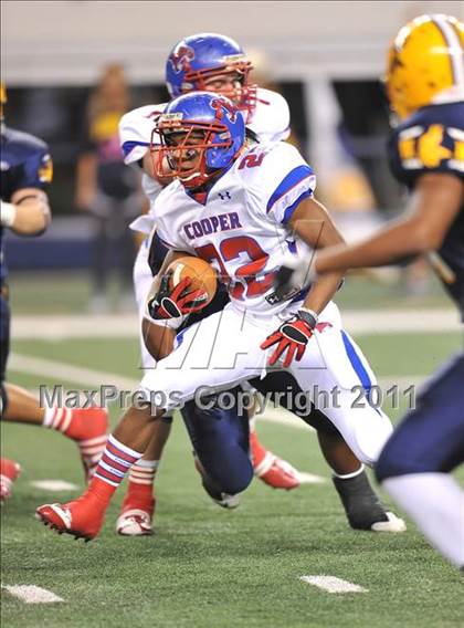 Thumbnail 1 in Lamar vs. Cooper (5A Division 2 Region 1 Bi-District) photogallery.