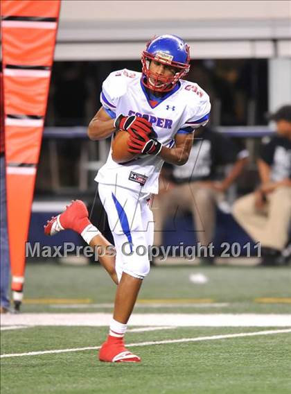 Thumbnail 3 in Lamar vs. Cooper (5A Division 2 Region 1 Bi-District) photogallery.