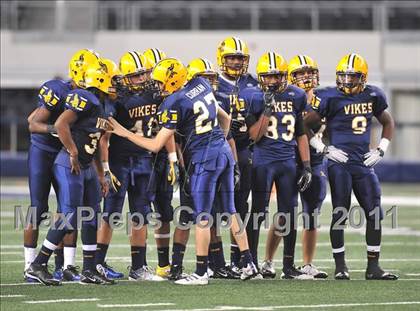 Thumbnail 2 in Lamar vs. Cooper (5A Division 2 Region 1 Bi-District) photogallery.