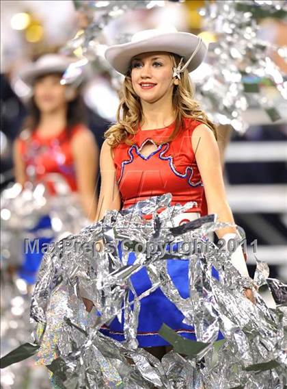 Thumbnail 2 in Lamar vs. Cooper (5A Division 2 Region 1 Bi-District) photogallery.