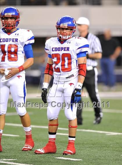 Thumbnail 3 in Lamar vs. Cooper (5A Division 2 Region 1 Bi-District) photogallery.