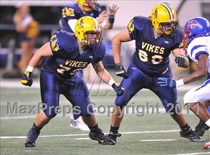 Thumbnail 2 in Lamar vs. Cooper (5A Division 2 Region 1 Bi-District) photogallery.