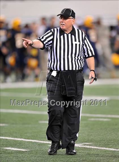 Thumbnail 3 in Lamar vs. Cooper (5A Division 2 Region 1 Bi-District) photogallery.