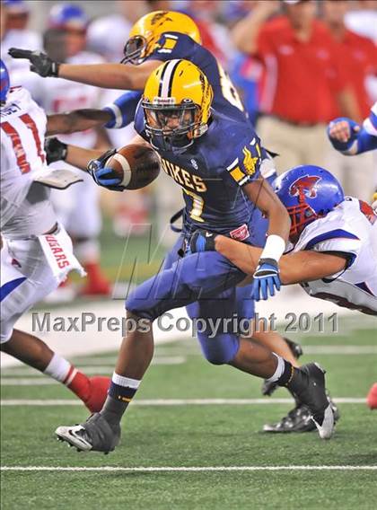 Thumbnail 2 in Lamar vs. Cooper (5A Division 2 Region 1 Bi-District) photogallery.
