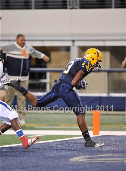 Thumbnail 2 in Lamar vs. Cooper (5A Division 2 Region 1 Bi-District) photogallery.