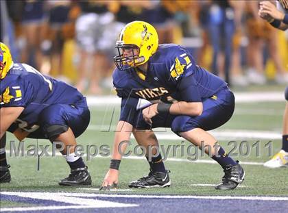 Thumbnail 1 in Lamar vs. Cooper (5A Division 2 Region 1 Bi-District) photogallery.