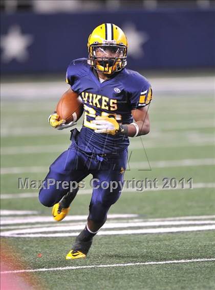 Thumbnail 3 in Lamar vs. Cooper (5A Division 2 Region 1 Bi-District) photogallery.
