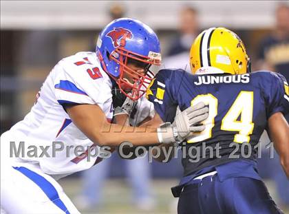 Thumbnail 3 in Lamar vs. Cooper (5A Division 2 Region 1 Bi-District) photogallery.
