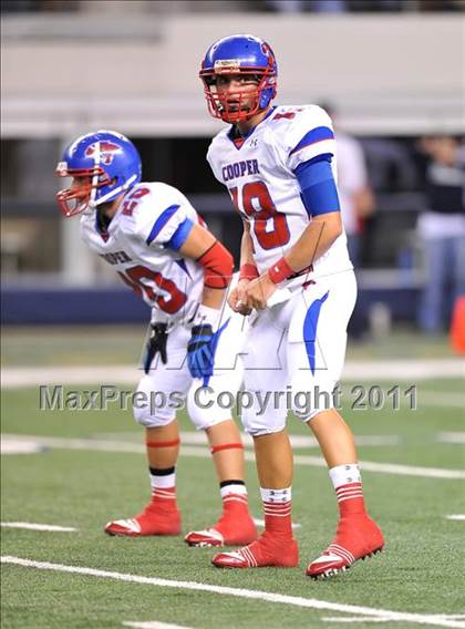 Thumbnail 1 in Lamar vs. Cooper (5A Division 2 Region 1 Bi-District) photogallery.