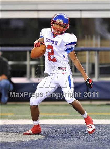 Thumbnail 2 in Lamar vs. Cooper (5A Division 2 Region 1 Bi-District) photogallery.