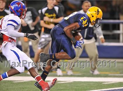 Thumbnail 1 in Lamar vs. Cooper (5A Division 2 Region 1 Bi-District) photogallery.
