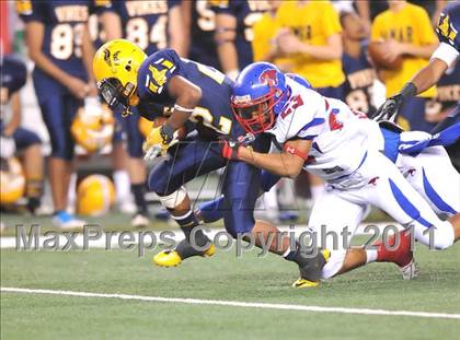 Thumbnail 2 in Lamar vs. Cooper (5A Division 2 Region 1 Bi-District) photogallery.