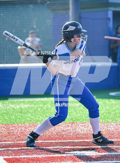 Thumbnail 1 in Moulton vs Slocum (UIL 1A Regional Final) Game 2 photogallery.