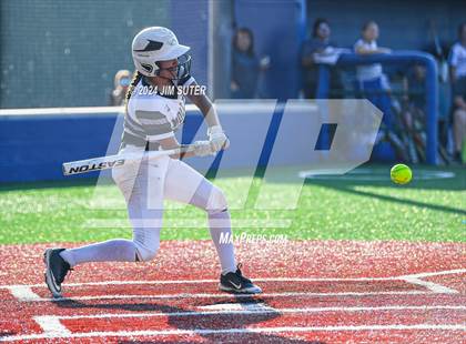 Thumbnail 3 in Moulton vs Slocum (UIL 1A Regional Final) Game 2 photogallery.