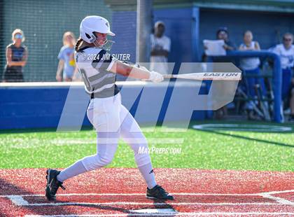 Thumbnail 3 in Moulton vs Slocum (UIL 1A Regional Final) Game 2 photogallery.
