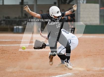 Thumbnail 1 in Johnson vs Clark photogallery.