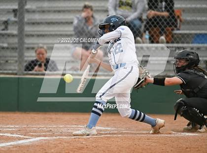Thumbnail 3 in Johnson vs Clark photogallery.