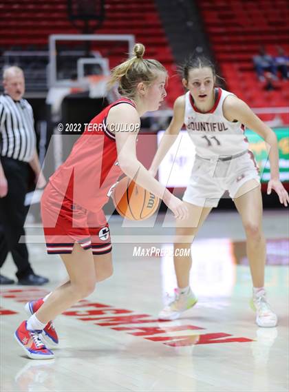 Thumbnail 1 in Springville vs. Bountiful (UHSAA 5A Semifinal) photogallery.