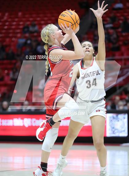 Thumbnail 3 in Springville vs. Bountiful (UHSAA 5A Semifinal) photogallery.