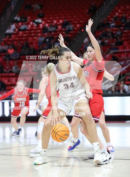 Thumbnail 1 in Springville vs. Bountiful (UHSAA 5A Semifinal) photogallery.