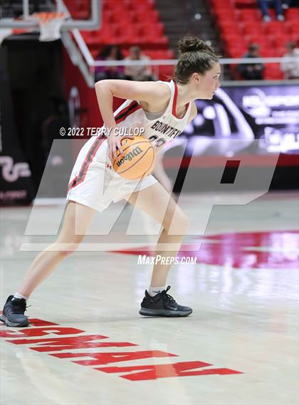 Thumbnail 1 in Springville vs. Bountiful (UHSAA 5A Semifinal) photogallery.