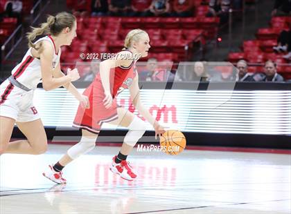 Thumbnail 2 in Springville vs. Bountiful (UHSAA 5A Semifinal) photogallery.