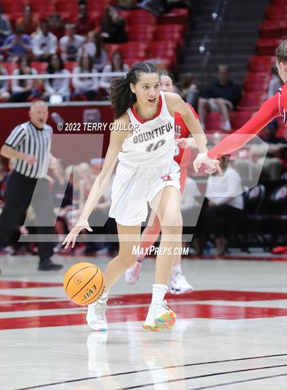 Thumbnail 1 in Springville vs. Bountiful (UHSAA 5A Semifinal) photogallery.