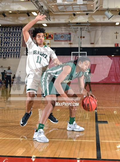 Thumbnail 3 in St. Mary's vs. Vanden (Jesuit JV Tournament) photogallery.