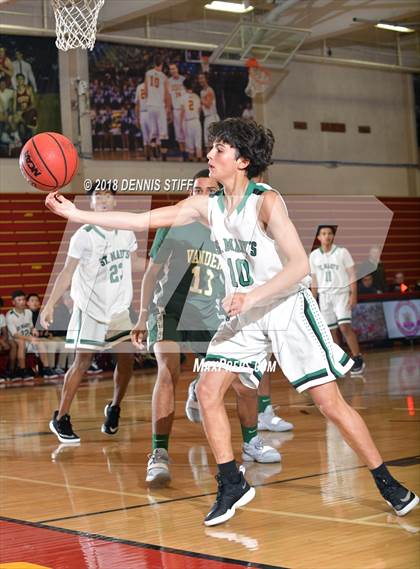 Thumbnail 3 in St. Mary's vs. Vanden (Jesuit JV Tournament) photogallery.
