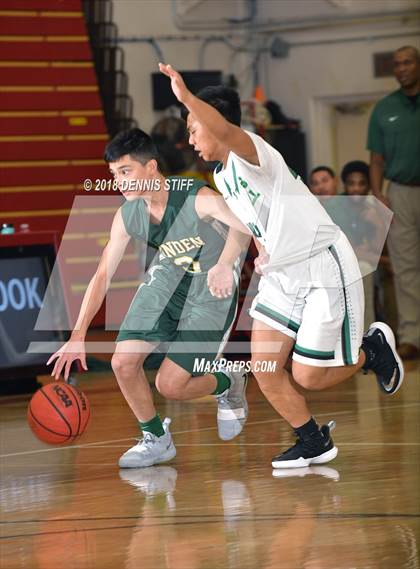 Thumbnail 2 in St. Mary's vs. Vanden (Jesuit JV Tournament) photogallery.