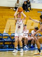 Photo from the gallery "Pacifica vs Yorba Linda (Santa Barbara Holiday Classic)"