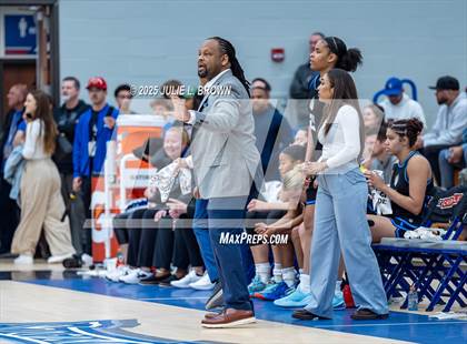 Thumbnail 3 in IMG Academy vs Montverde Academy (Chipotle Nationals Championship) photogallery.