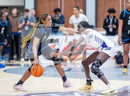 Thumbnail 1 in IMG Academy vs Montverde Academy (Chipotle Nationals Championship) photogallery.