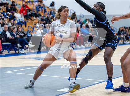 Thumbnail 1 in IMG Academy vs Montverde Academy (Chipotle Nationals Championship) photogallery.
