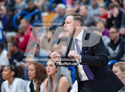 Thumbnail 3 in IMG Academy vs Montverde Academy (Chipotle Nationals Championship) photogallery.