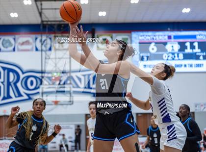 Thumbnail 3 in IMG Academy vs Montverde Academy (Chipotle Nationals Championship) photogallery.