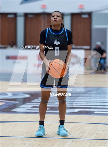Thumbnail 2 in IMG Academy vs Montverde Academy (Chipotle Nationals Championship) photogallery.