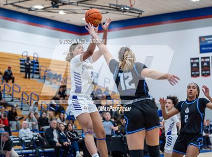 Thumbnail 3 in IMG Academy vs Montverde Academy (Chipotle Nationals Championship) photogallery.