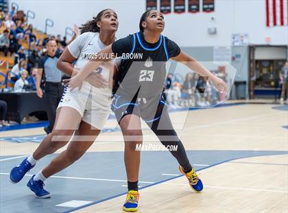 Thumbnail 3 in IMG Academy vs Montverde Academy (Chipotle Nationals Championship) photogallery.