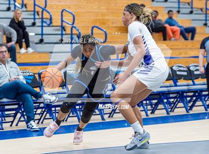 Thumbnail 1 in IMG Academy vs Montverde Academy (Chipotle Nationals Championship) photogallery.