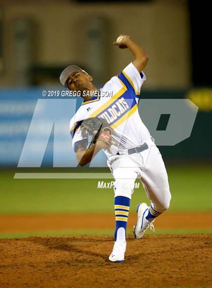 Thumbnail 2 in Capital Christian vs Wood @ Raley Field photogallery.