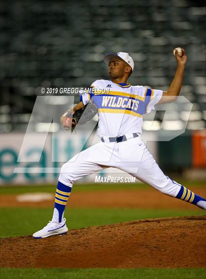 Thumbnail 2 in Capital Christian vs Wood @ Raley Field photogallery.
