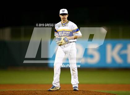 Thumbnail 2 in Capital Christian vs Wood @ Raley Field photogallery.