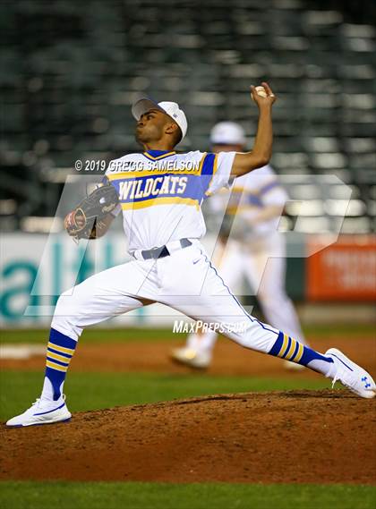 Thumbnail 2 in Capital Christian vs Wood @ Raley Field photogallery.
