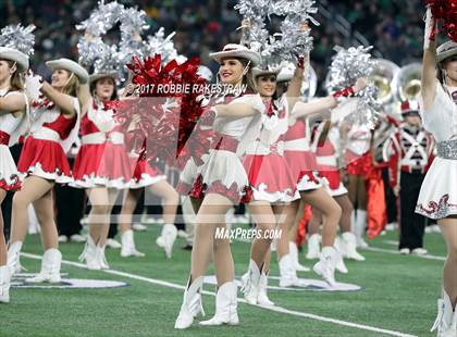 Thumbnail 2 in Kennedale vs. Carthage (UIL 4A Division 1 Final) photogallery.